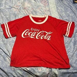 2021 Coca-Cola, large women’s short sleeve shirt